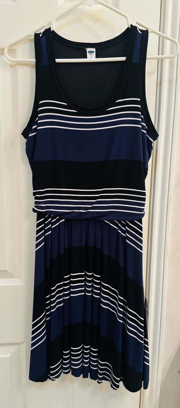 Old Navy Women's Striped Sleeveless Fit and Flare Midi Dress